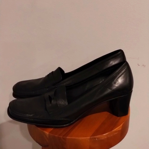 Vintage Black Loafer Heels Via Spiga Oxford Heels - Picture 6 of 16